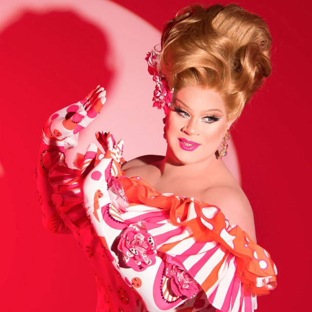 Nina West